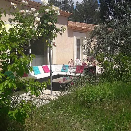 Villa 19 Chemin De La Carraire Cadolive